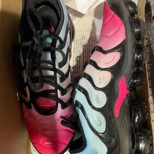 Nike vapor max for woman